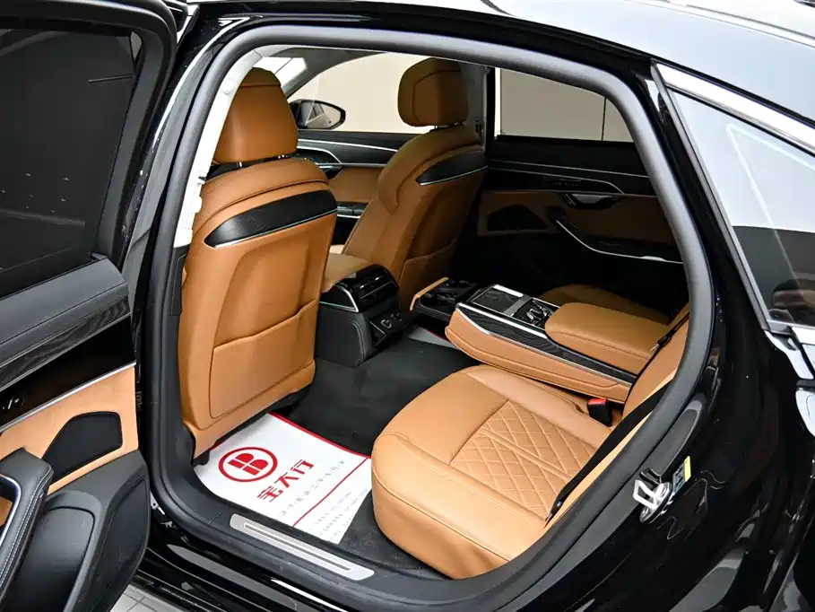 Audi A8 2024 Model A8L 50 TFSI quattro Premium Selection фото 13