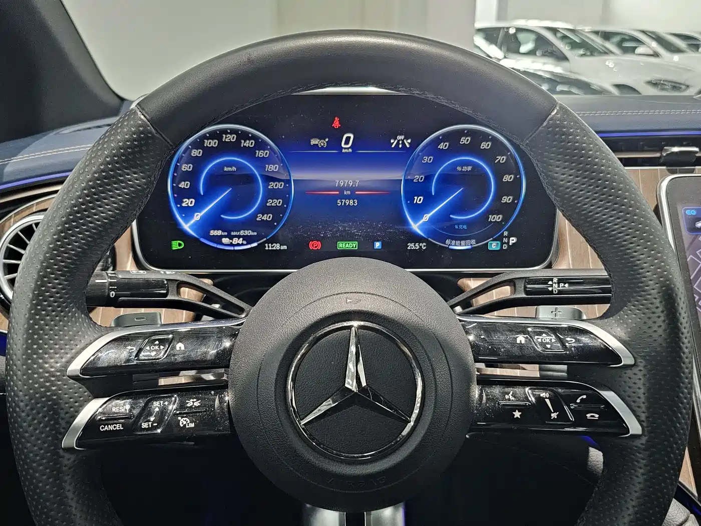 Mercedes-Benz EQE 2022 350 Pioneer Edition фото 5