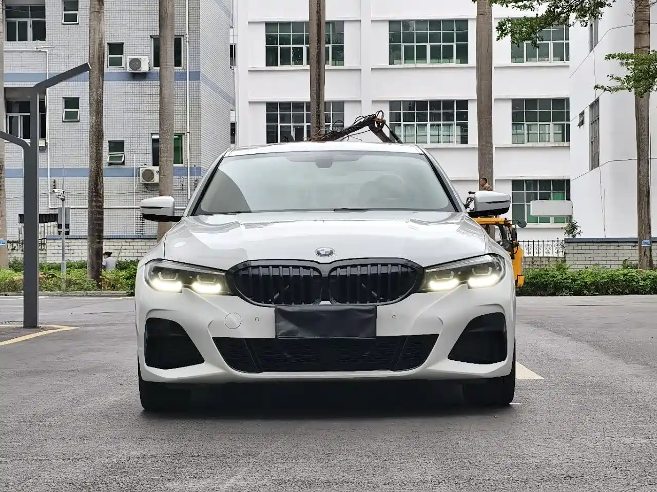 BMW 3 Series 2021 320Li M Sport Package фото 2