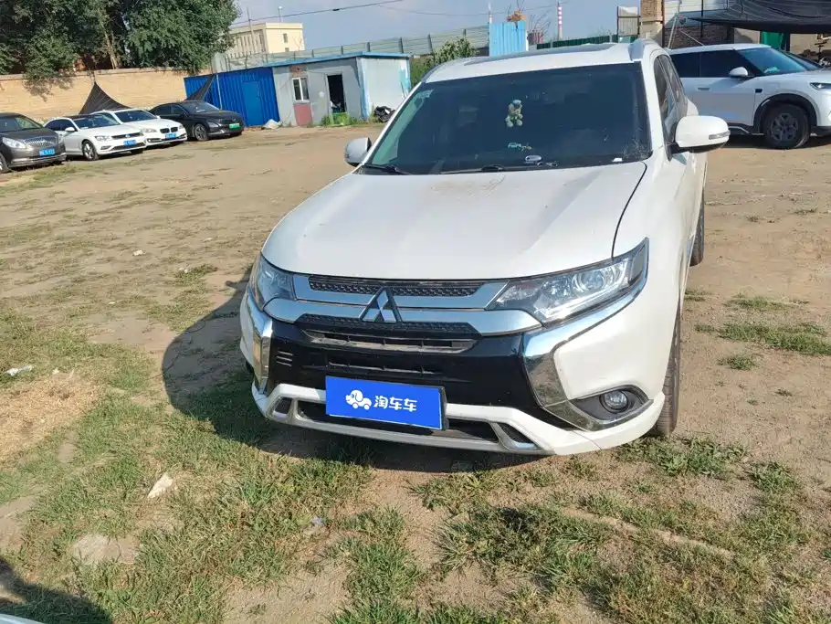 Mitsubishi Outlander 2021 2021 2.0L FWD Comfort Edition 5-seater