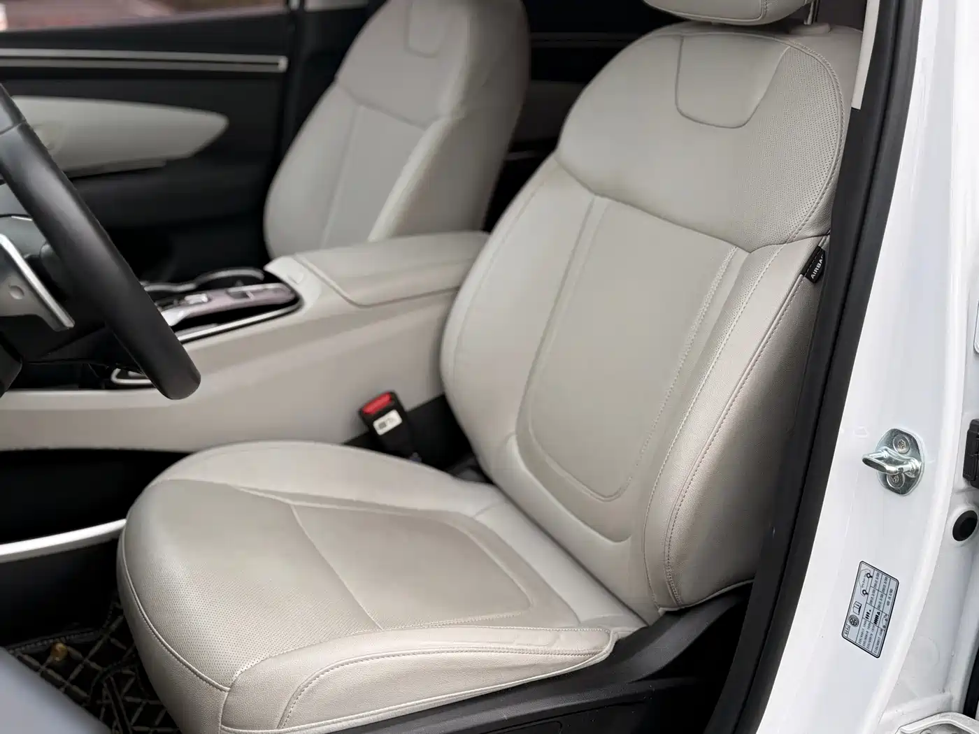 Hyundai Tucson 2022 Tucson L 2.0L Hybrid Premium Edition фото 10