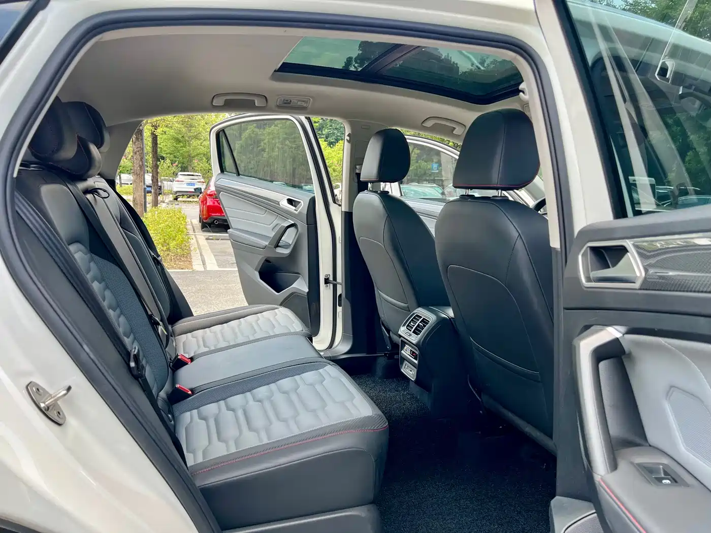 Volkswagen Tiguan X 2022 2022 330TSI 2WD Premium Comfort Edition