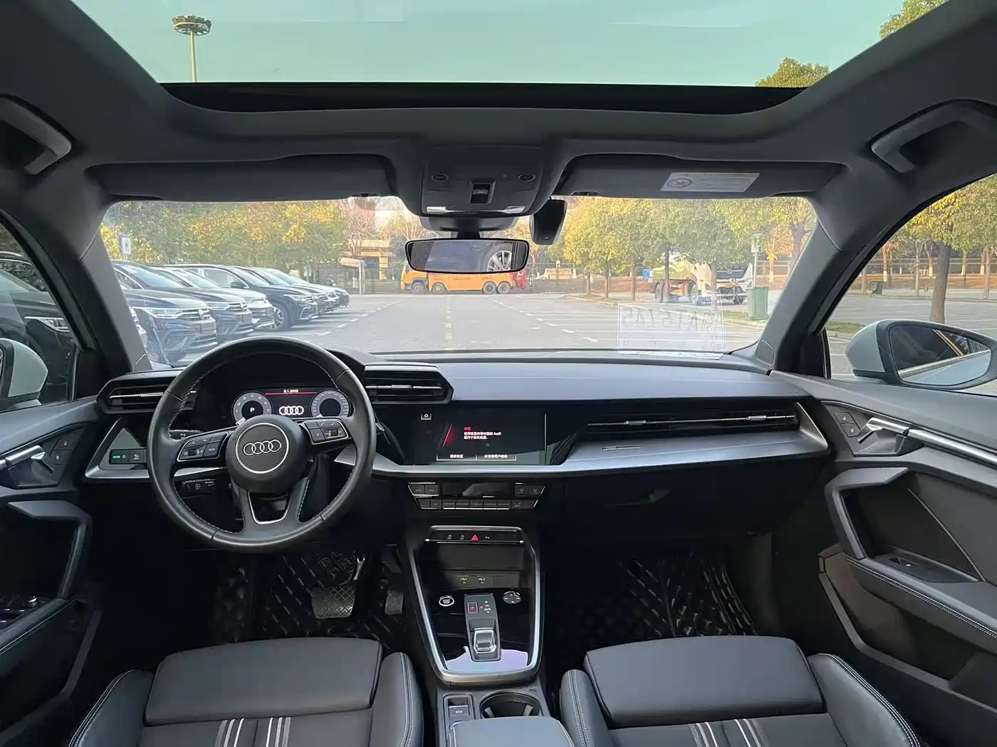 Audi A3 2023 Facelift A3L Limousine 35 TFSI Fashion Sport фото 8