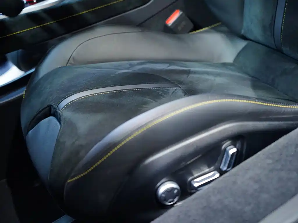Lotus EMIRA 2024 2021 2.0T DCT First Edition