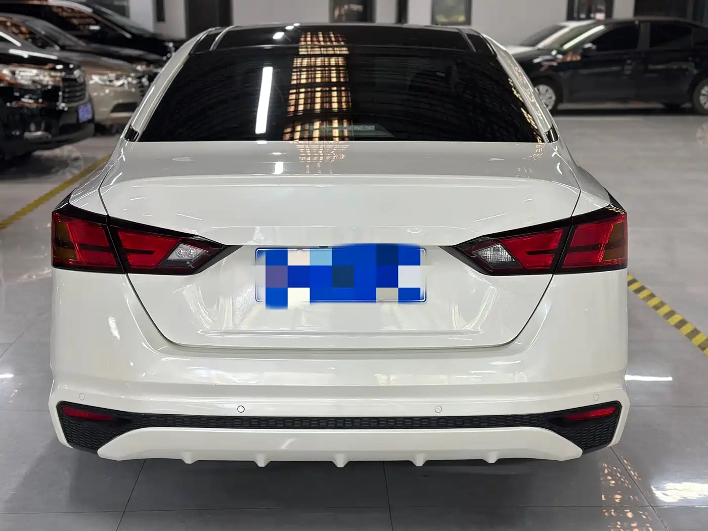 Photo 4 - Nissan Teana