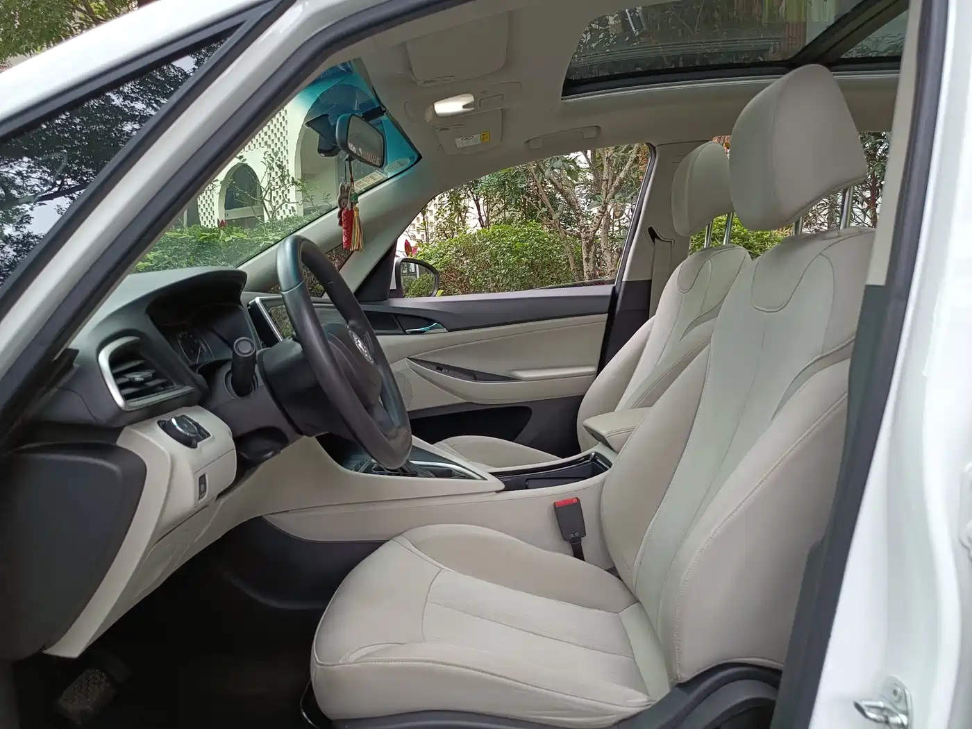 Buick GL6 2018 18T 6-Seater Elite фото 8