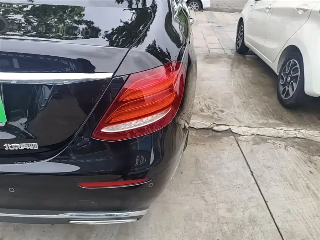 Mercedes-Benz E-Class 2018 Facelift E 200 L фото 8
