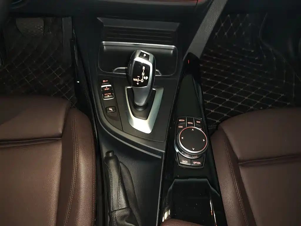 BMW 3 Series 2019 320Li Fashion Type фото 10