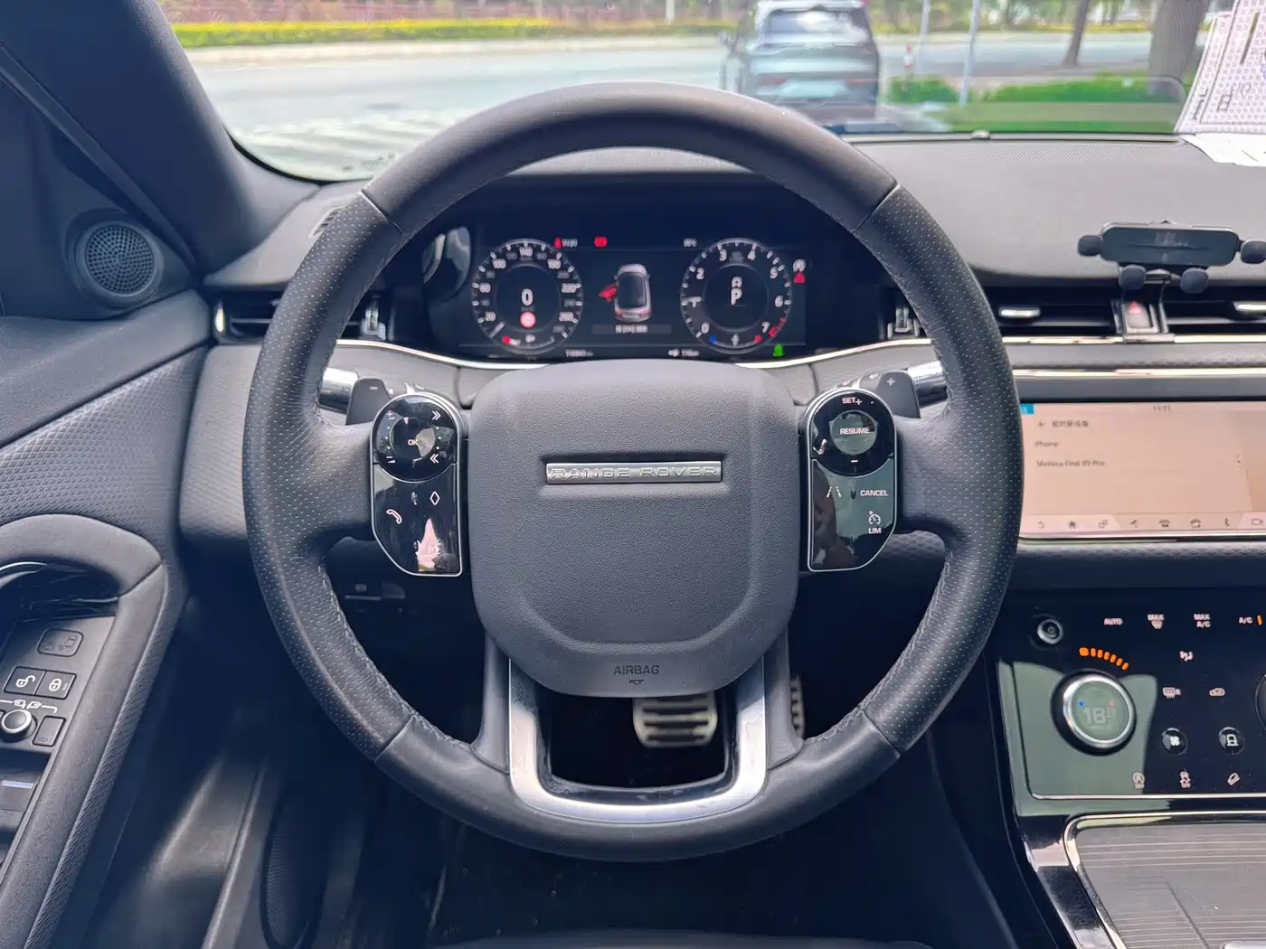 Land Rover Range Rover Evoque 2020 249PS R-DYNAMIC S Sport Edition фото 9