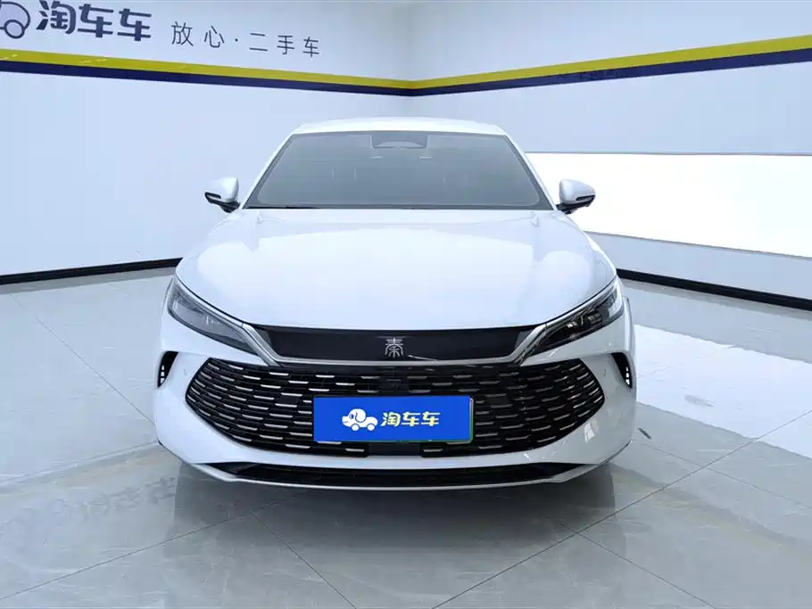 BYD Qin L 2025 DM-i Smart Drive Edition 80KM Leading фото 2