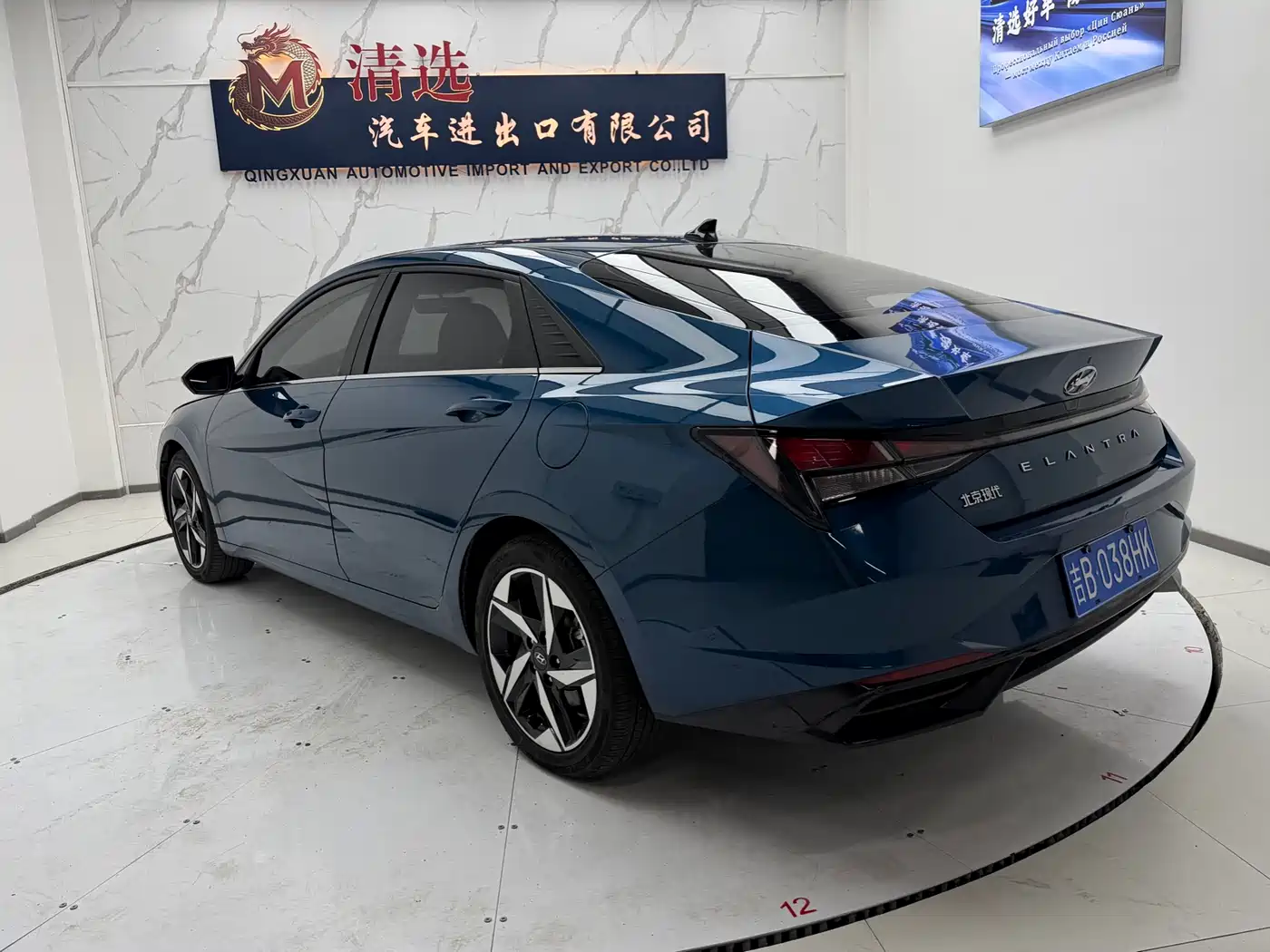 Hyundai Elantra 2021 1.5L CVT GLX Elite Edition фото 4