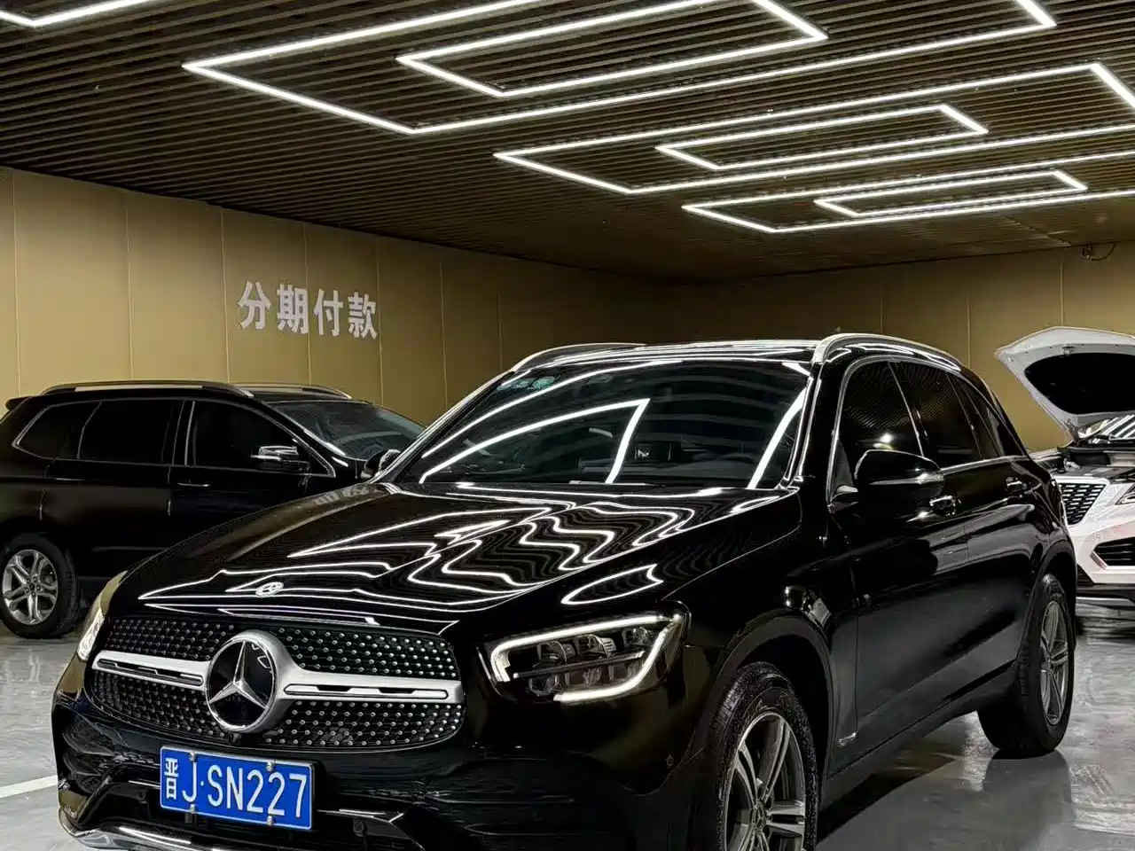 Mercedes-Benz GLC 2020 GLC 260 L 4MATIC Luxury фото 2