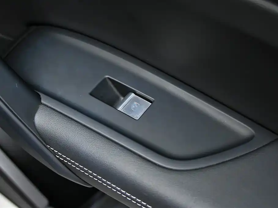 Audi Q5L 2023 40T Luxury Dynamic фото 29