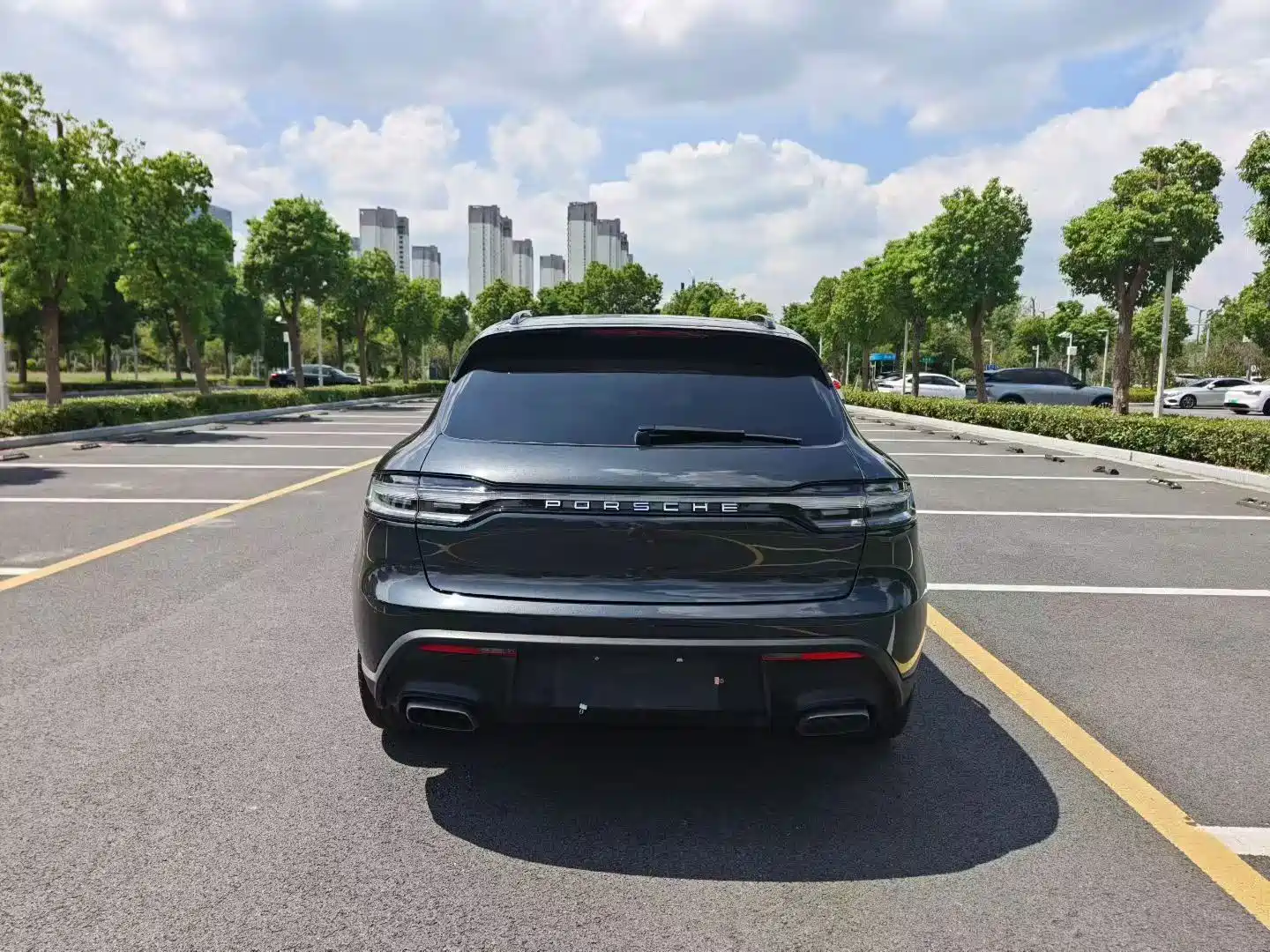 Фото 8 - Porsche Macan