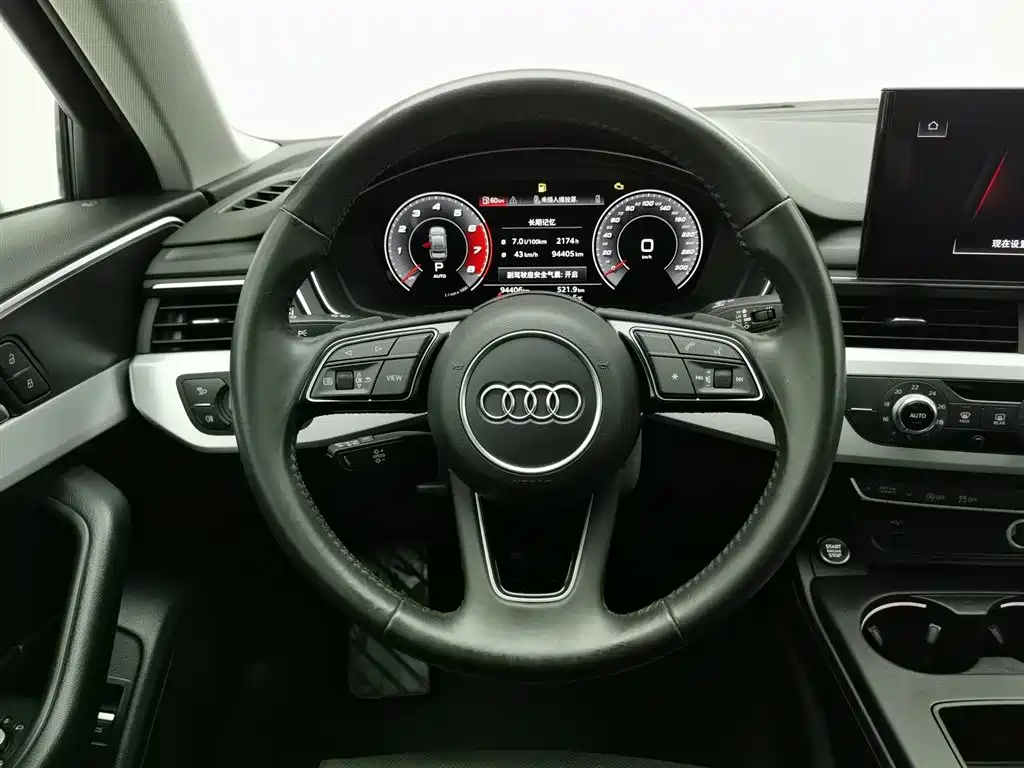 Audi A4L 2020 40 TFSI Fashion Dynamic Edition фото 11