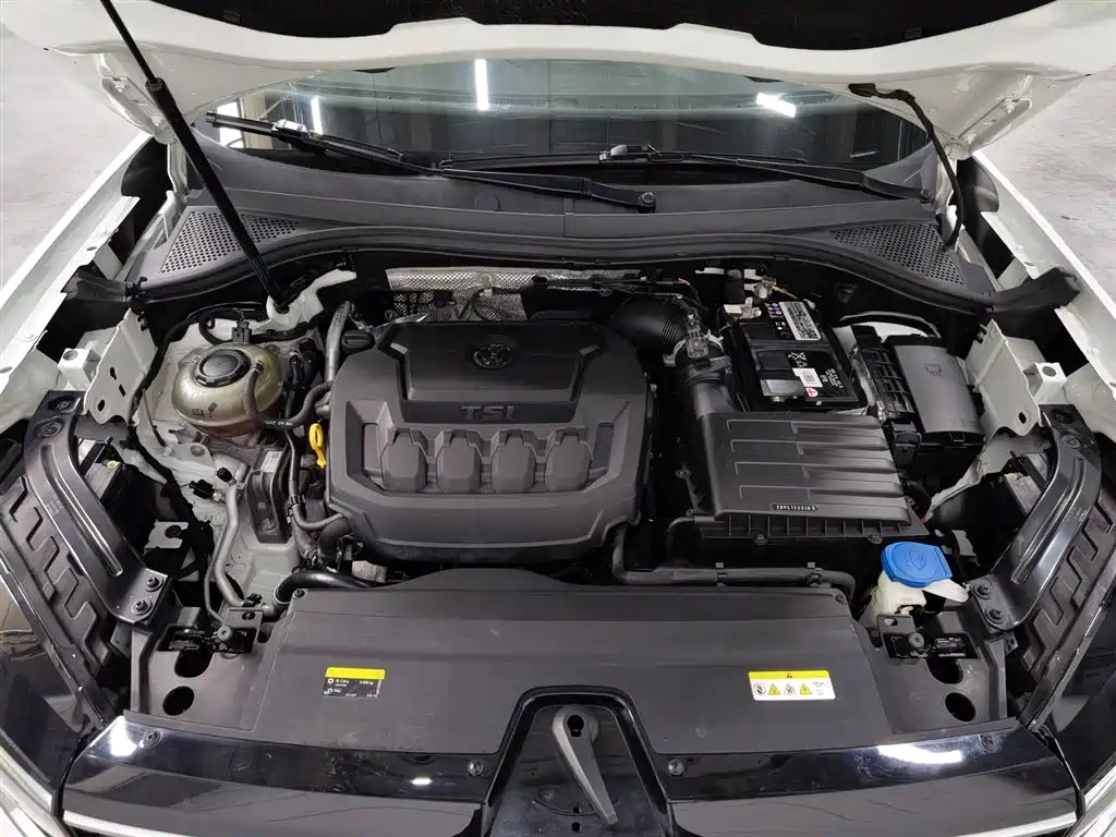 Volkswagen Tayron X 2020 330TSI 2WD Premium Smart Edition фото 6