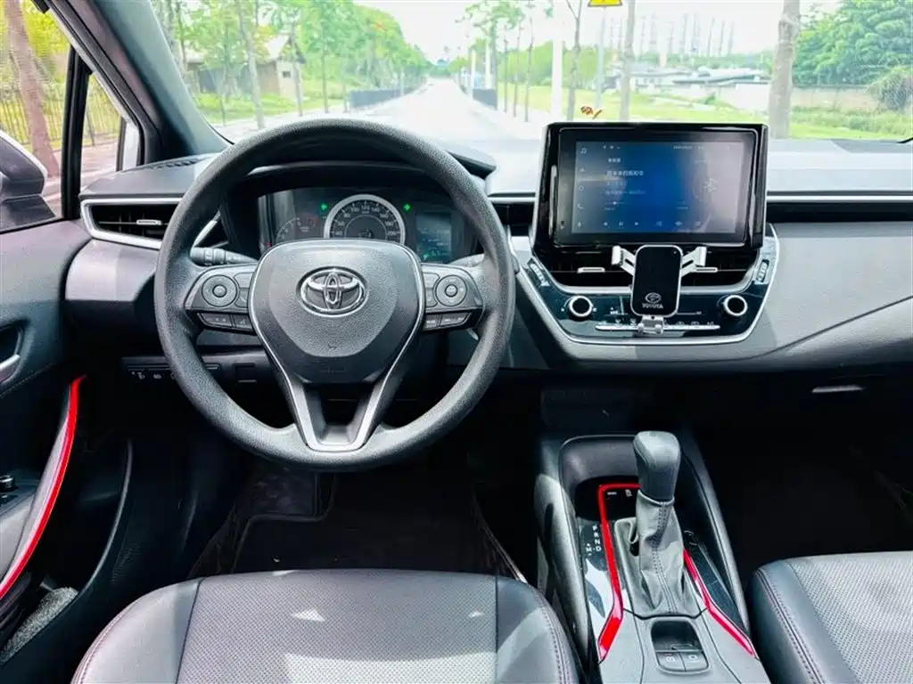 Toyota Levin 2021 185T CVT Premium Edition фото 5