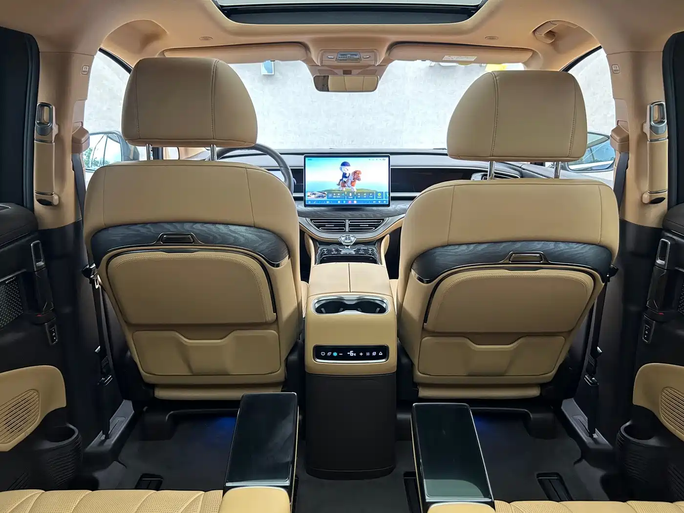Denza D9 2026 2025 DM-i Smart Driving Edition 1020 AWD Flagship