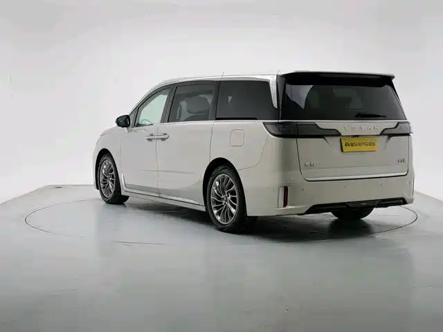 Voyah Auto Voyah Dreamer 2022 Low-carbon Dream+Smart Package фото 5