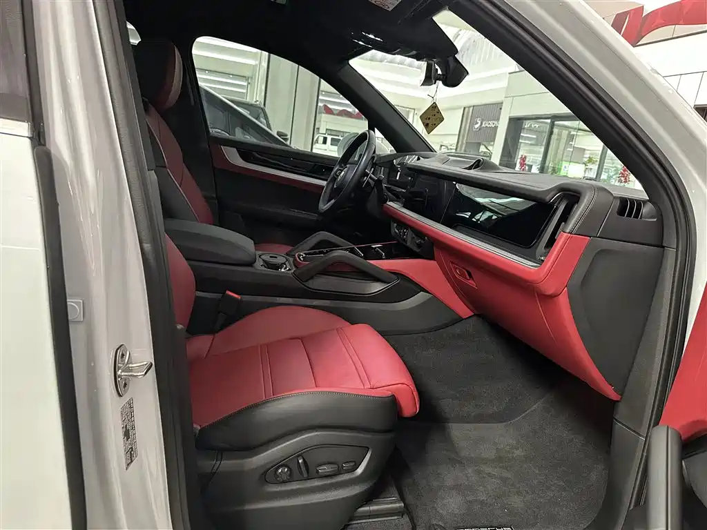Porsche Cayenne 2024 Cayenne 3.0T фото 15