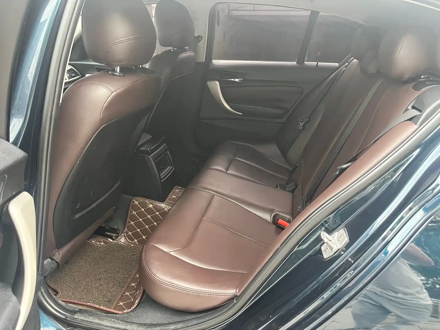BMW 1 Series (Import) 2013 Facelift 116i Leading Model фото 9