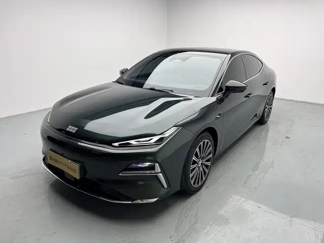 Geely Galaxy Galaxy Xingyao 8 2025 2025 Model 130km EM-i Flagship Edition