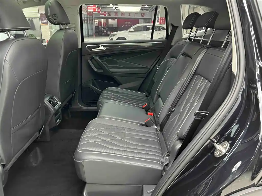 Volkswagen Tiguan L 2023 280TSI 2WD Trend Limited Edition фото 14