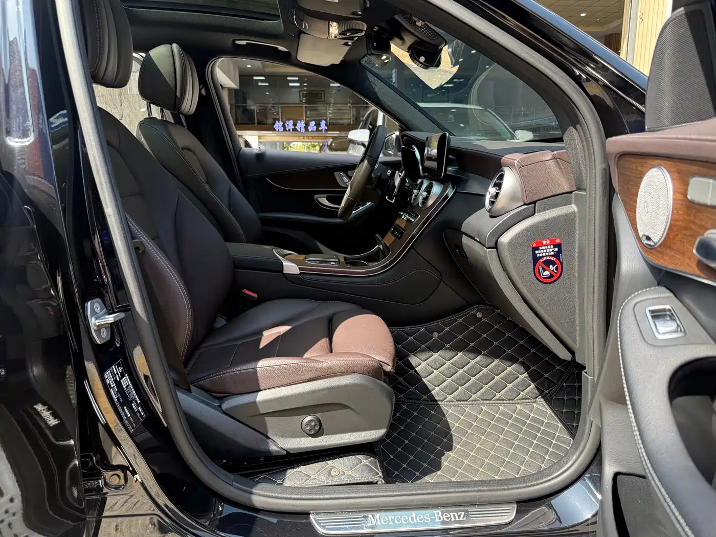 Mercedes-Benz GLC 2021 GLC 300 L 4MATIC Sporty фото 15
