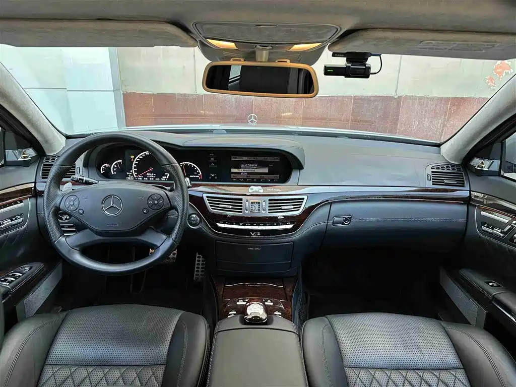 Mercedes-Benz S-Class AMG 2013 AMG S 65 L Grand Edition фото 17