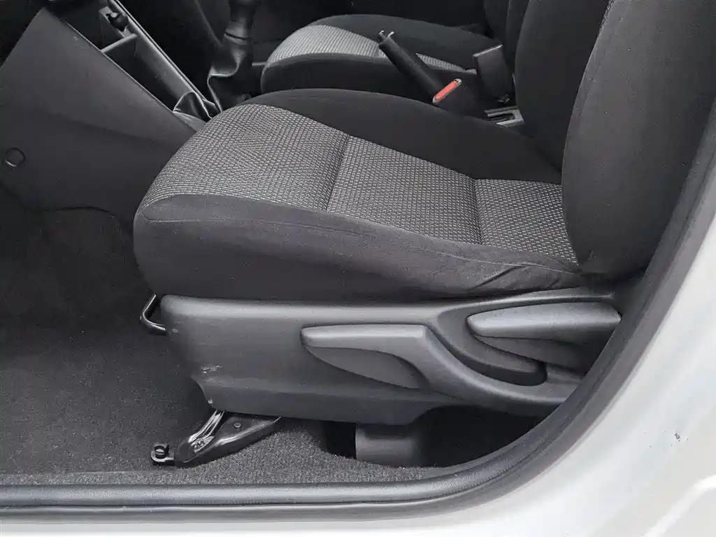 Toyota Vios 2019 1.5L Manual Chuangxing Edition фото 20