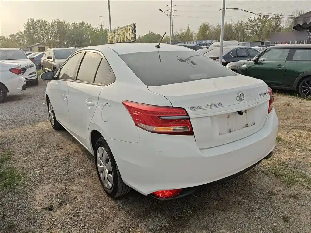 Toyota YARiS L Zhi Xiang 2017 1.5E CVT Charming Edition фото 23