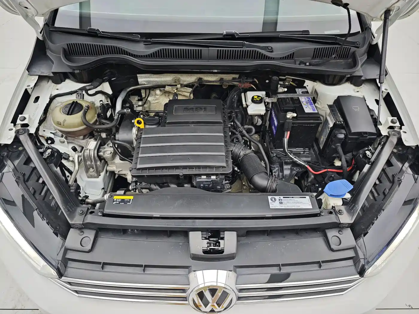 Volkswagen Golf Sportsvan 2018 1.6L Automatic Comfort фото 27