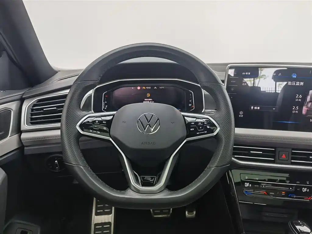 Volkswagen Tayron 2023 Facelift 380TSI 4WD R-Line Pro Smart Edition фото 11