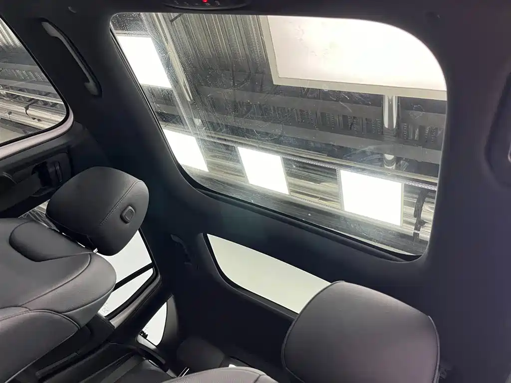Mercedes-Benz GLA 2022 Model GLA 200 фото 10