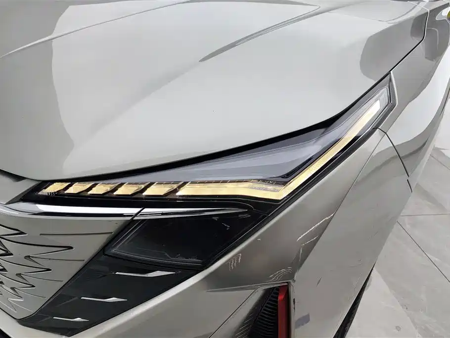 CHANGAN CHANGAN AUCHAN Z6