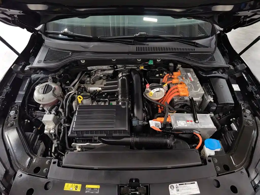 Volkswagen Passat New Energy 2022 430PHEV Hybrid Business Edition фото 6