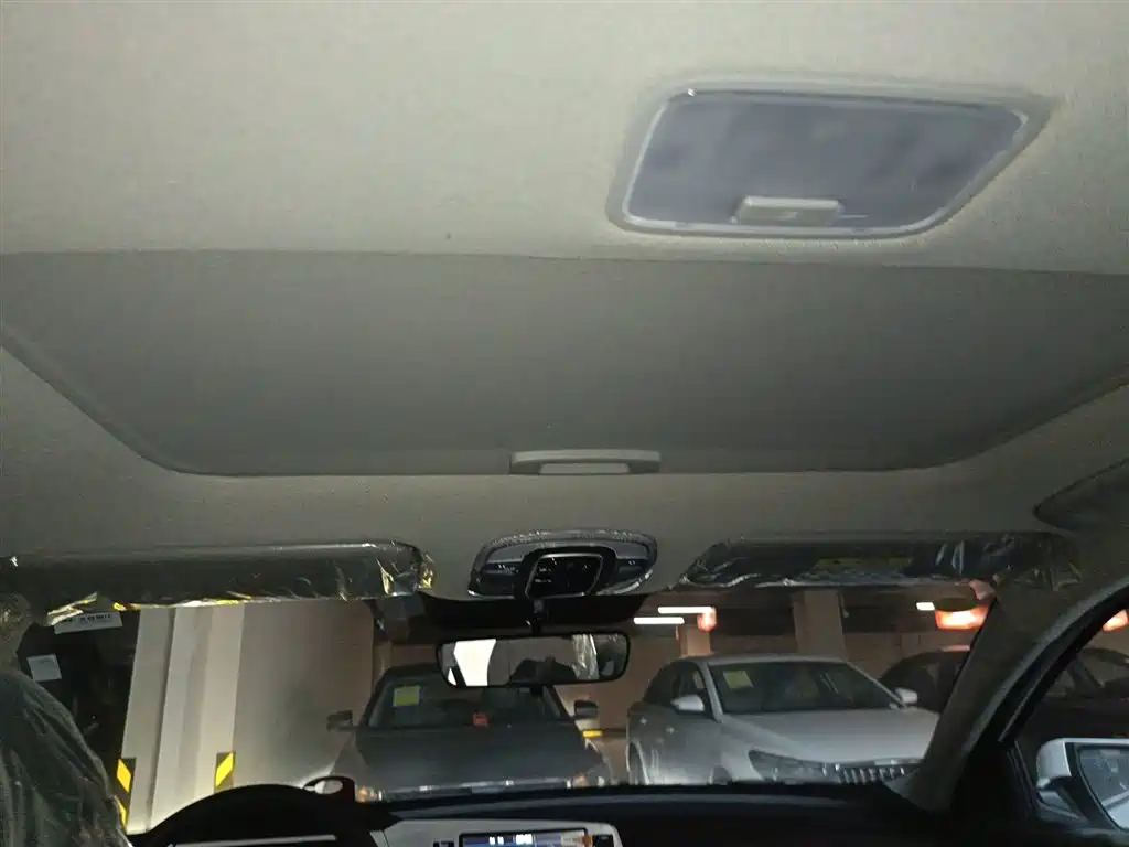Hyundai Elantra 2023 1.5L CVT GLX Elite Edition фото 17