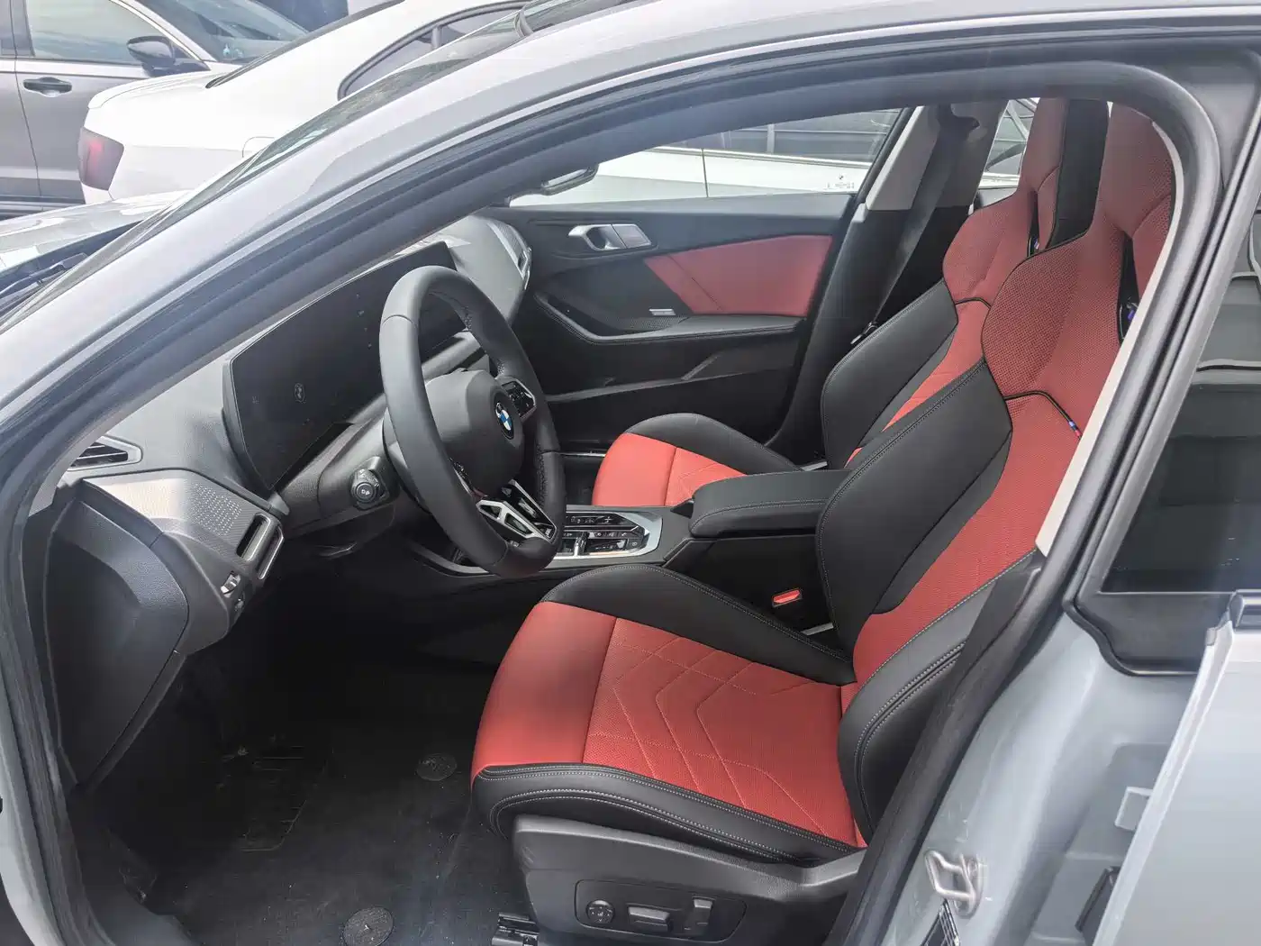 BMW 2 Series 2025 225L M Sport Moonlight Package фото 5