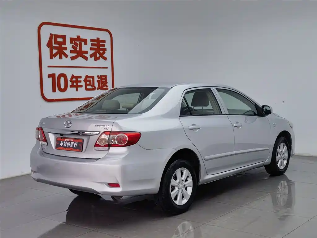 Toyota Corolla 2011 1.6L Automatic GL фото 2