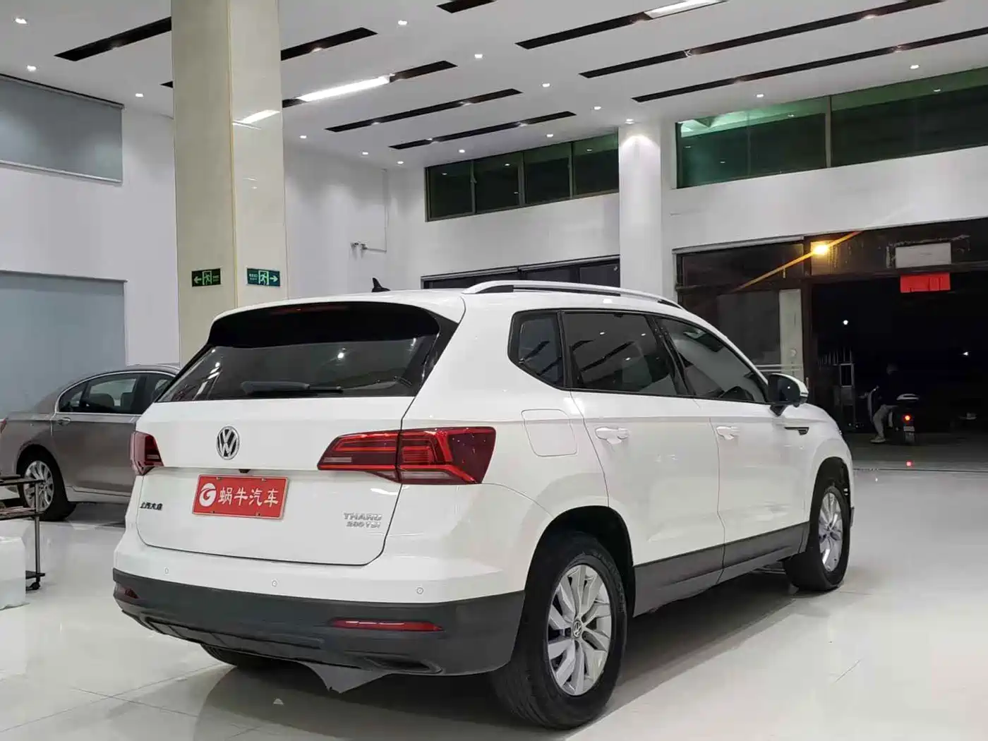 Volkswagen Tharu 2019 Model 280TSI 2WD Trend Edition China VI фото 9