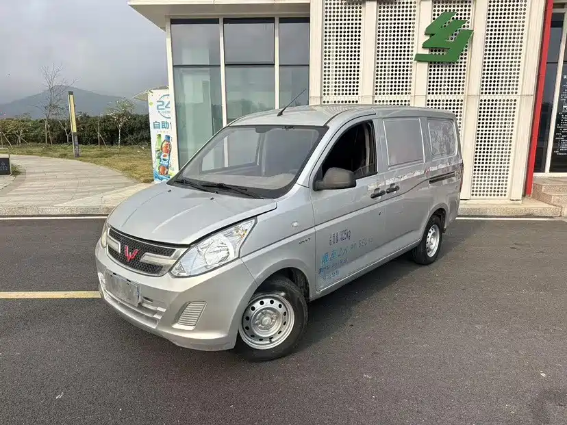 Wuling Motors Wuling Rongguang V 2019 1.5L utility van basic model