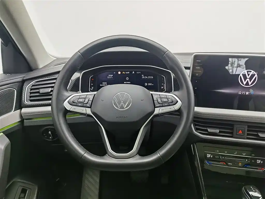 Volkswagen Tayron 2023 330TSI 2WD Luxury Plus Advanced Edition фото 11