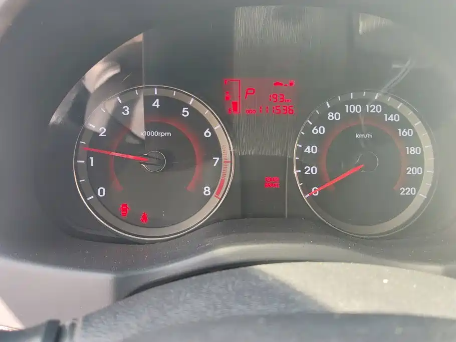 Hyundai Reina 2014 2014 Model 1.4L Automatic GLX