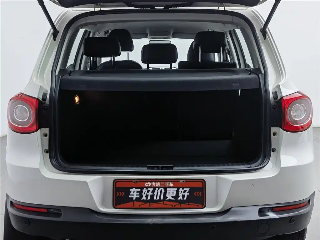 Volkswagen Tiguan 2012 1.8TSI Automatic 2WD Trend Edition фото 16