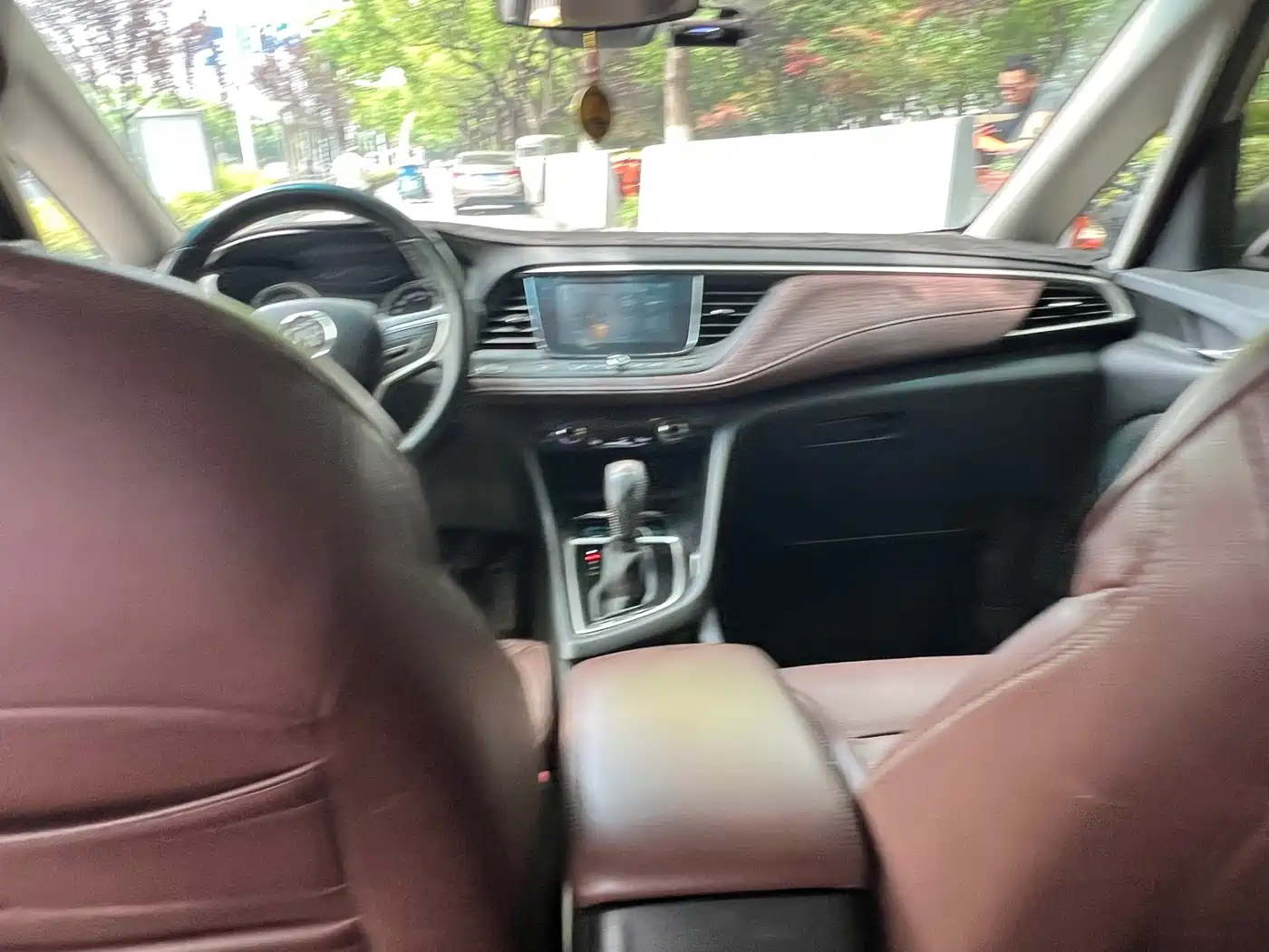 Buick GL6 2018 18T 6-Seater Luxury фото 13