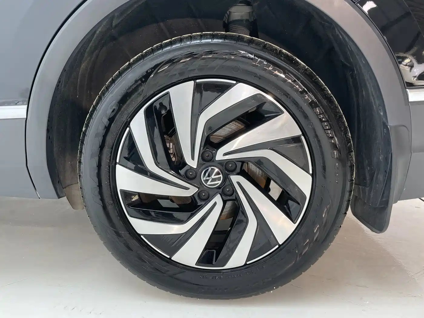 Volkswagen Tiguan L 2023 280TSI 2WD Trend Limited Edition фото 20