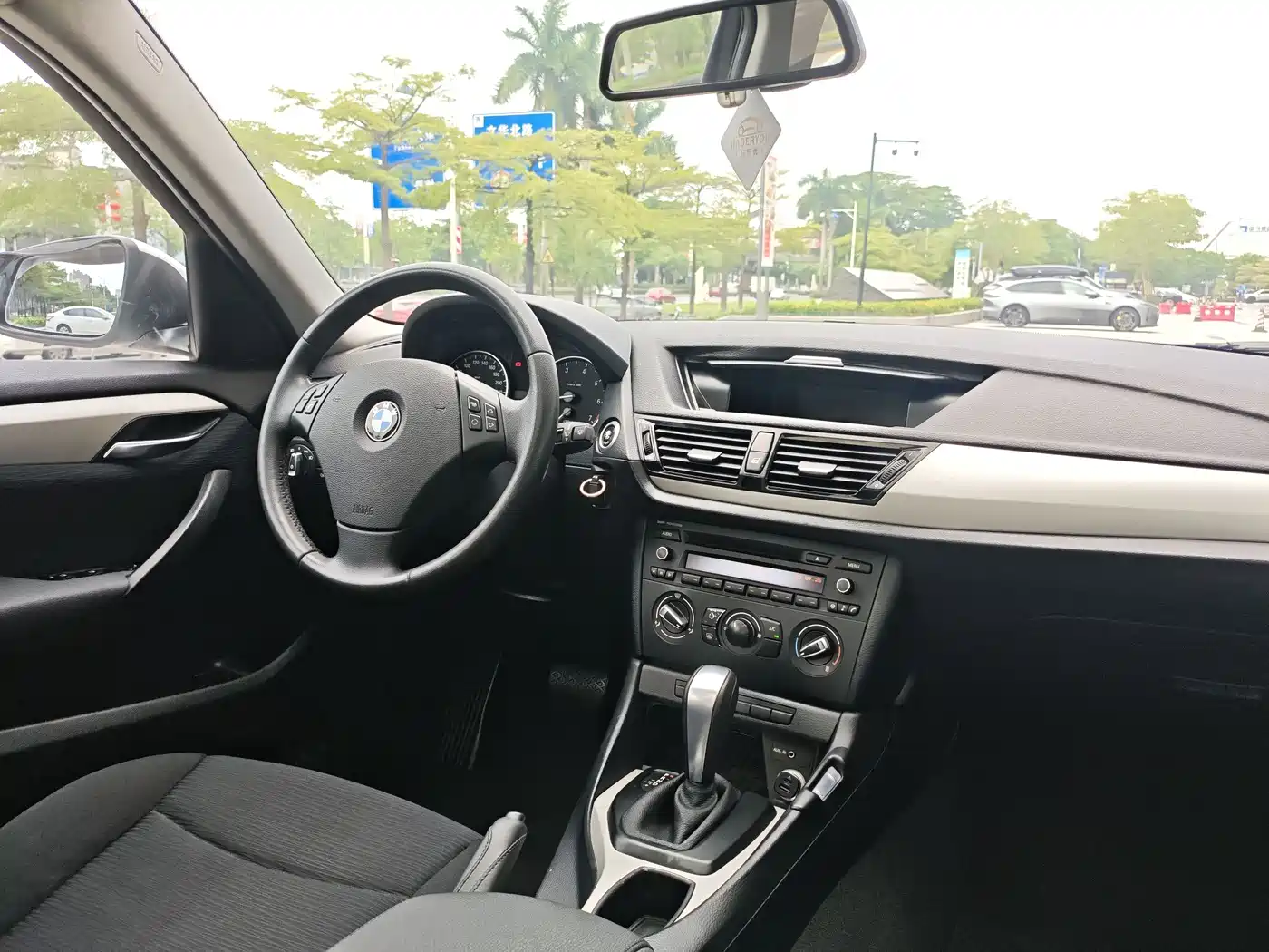 Фото 14 - BMW X1