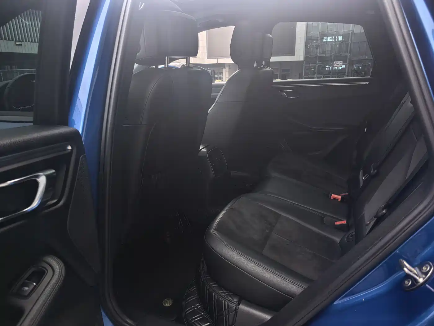 Porsche Macan 2016 Macan 2.0T фото 12