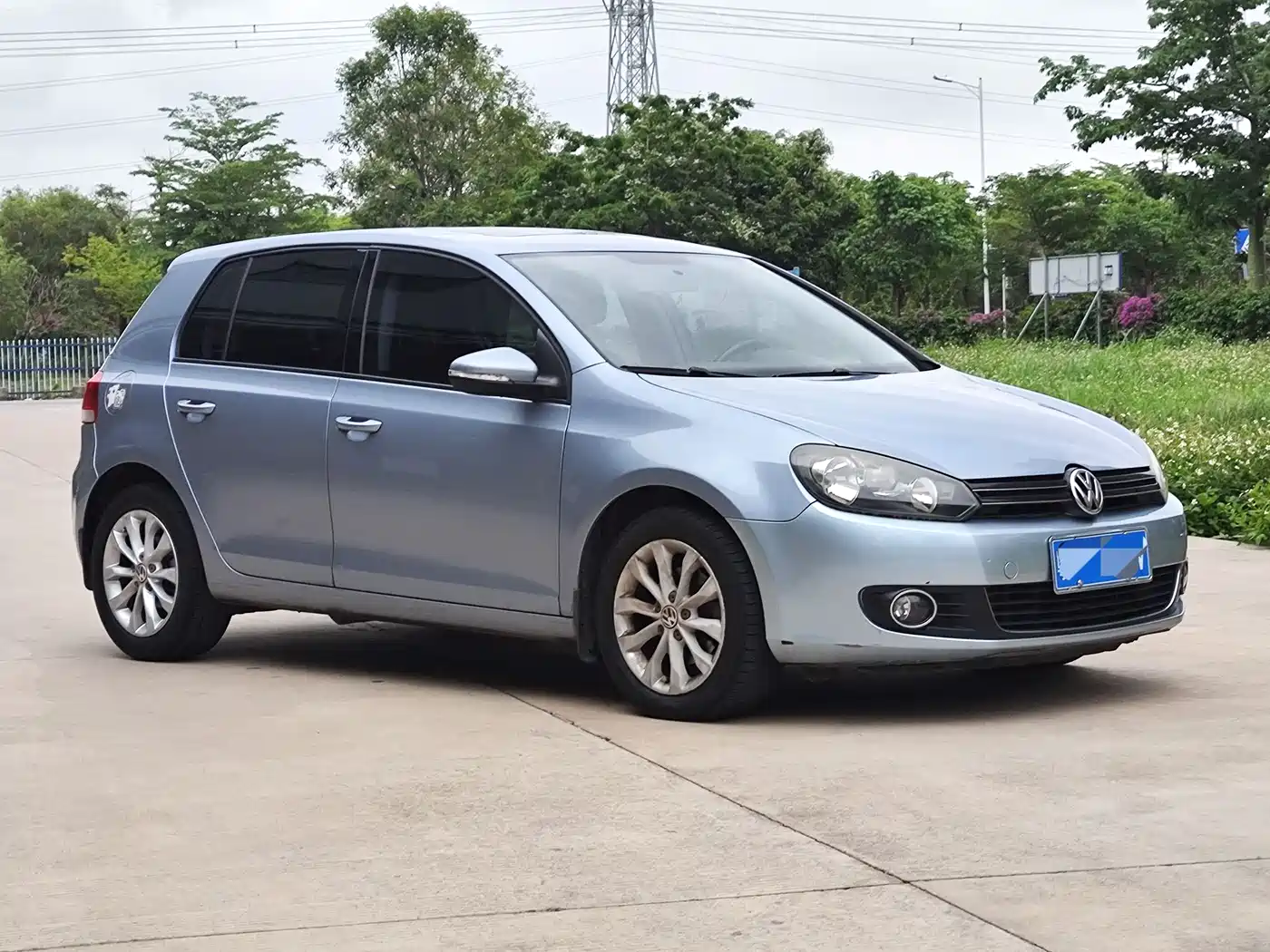 Volkswagen Golf 2012 1.6 Automatic Comfort Type фото 3
