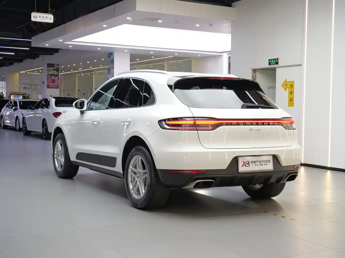Porsche Macan 2018 Macan 2.0T фото 4